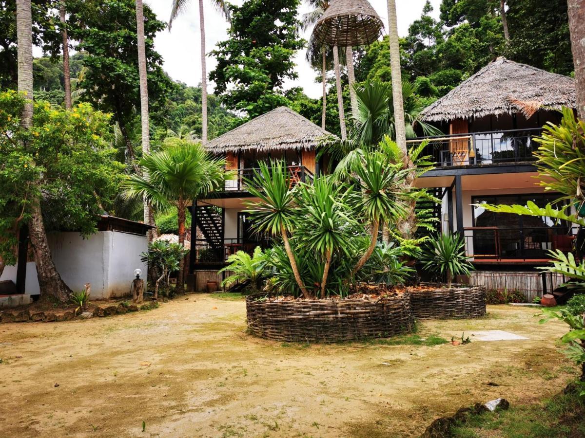 Thapwarin Resort - Green Hotel Koh Ngai Esterno foto