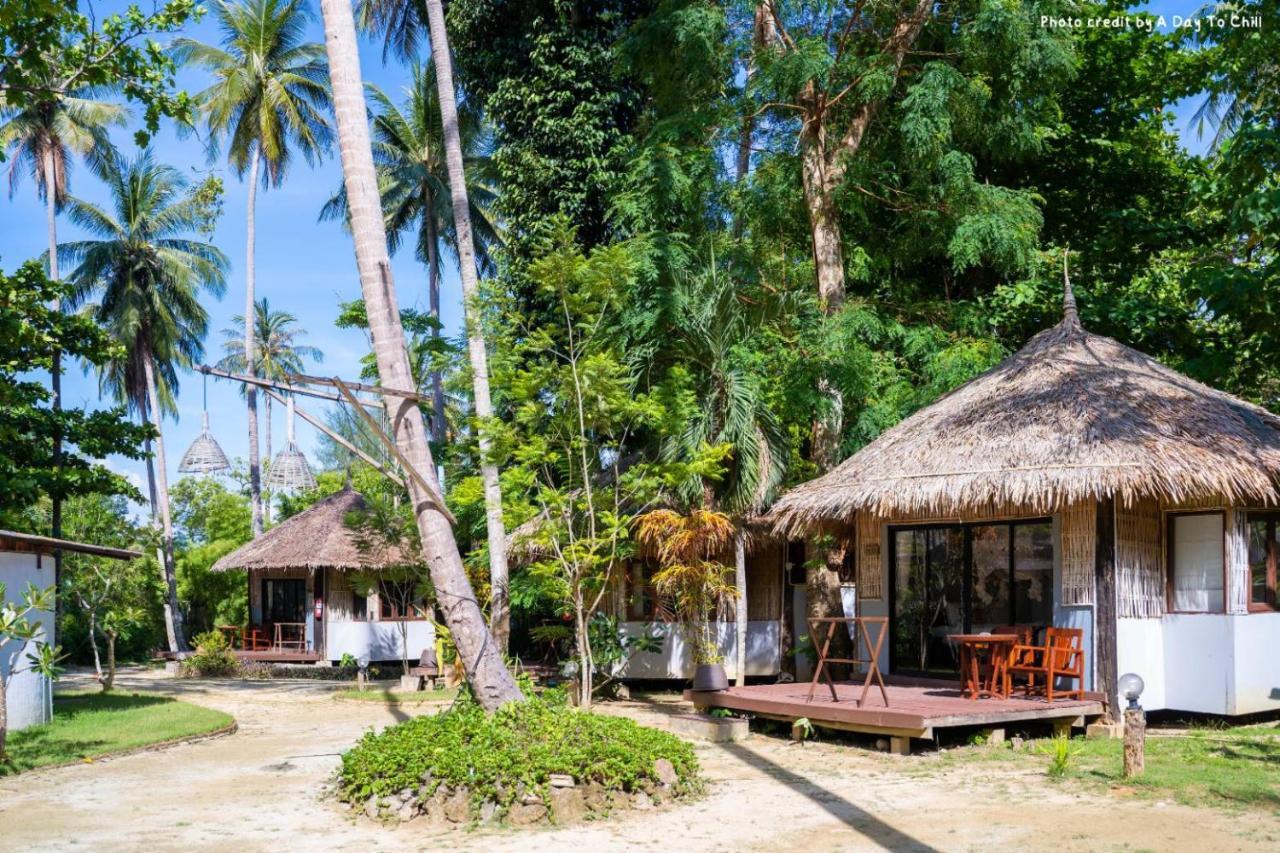 Thapwarin Resort - Green Hotel Koh Ngai Esterno foto